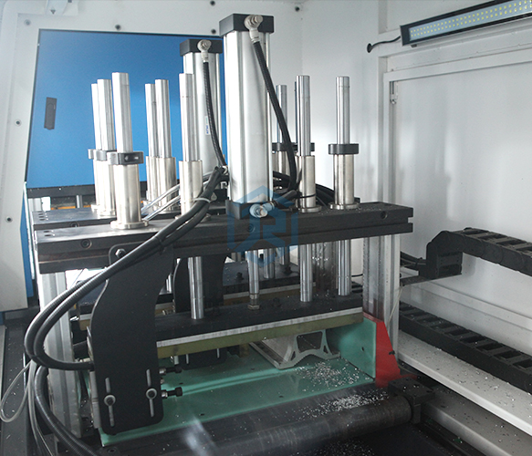 JR-455CNC-3A-1S 全自動拉尾料鋁切機(jī)