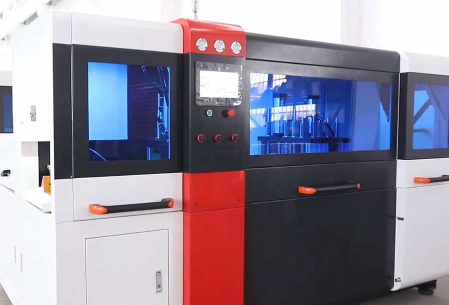 JR-610CNC-3A-1S橫切全自動(dòng)數(shù)控鋁切機(jī)-無(wú)尾料型